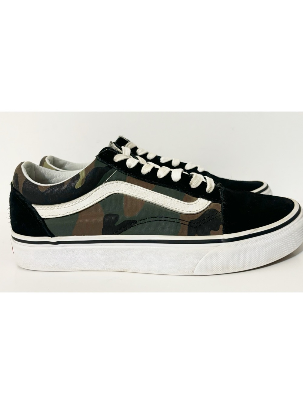 Vans Old Skool Woodland Camo & Black Sneakers, Womens Sz  7, Mens Sz 5.5 Unisex - Picture 2 of 8